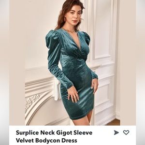 Body con dress with cap sleeves. Velvet